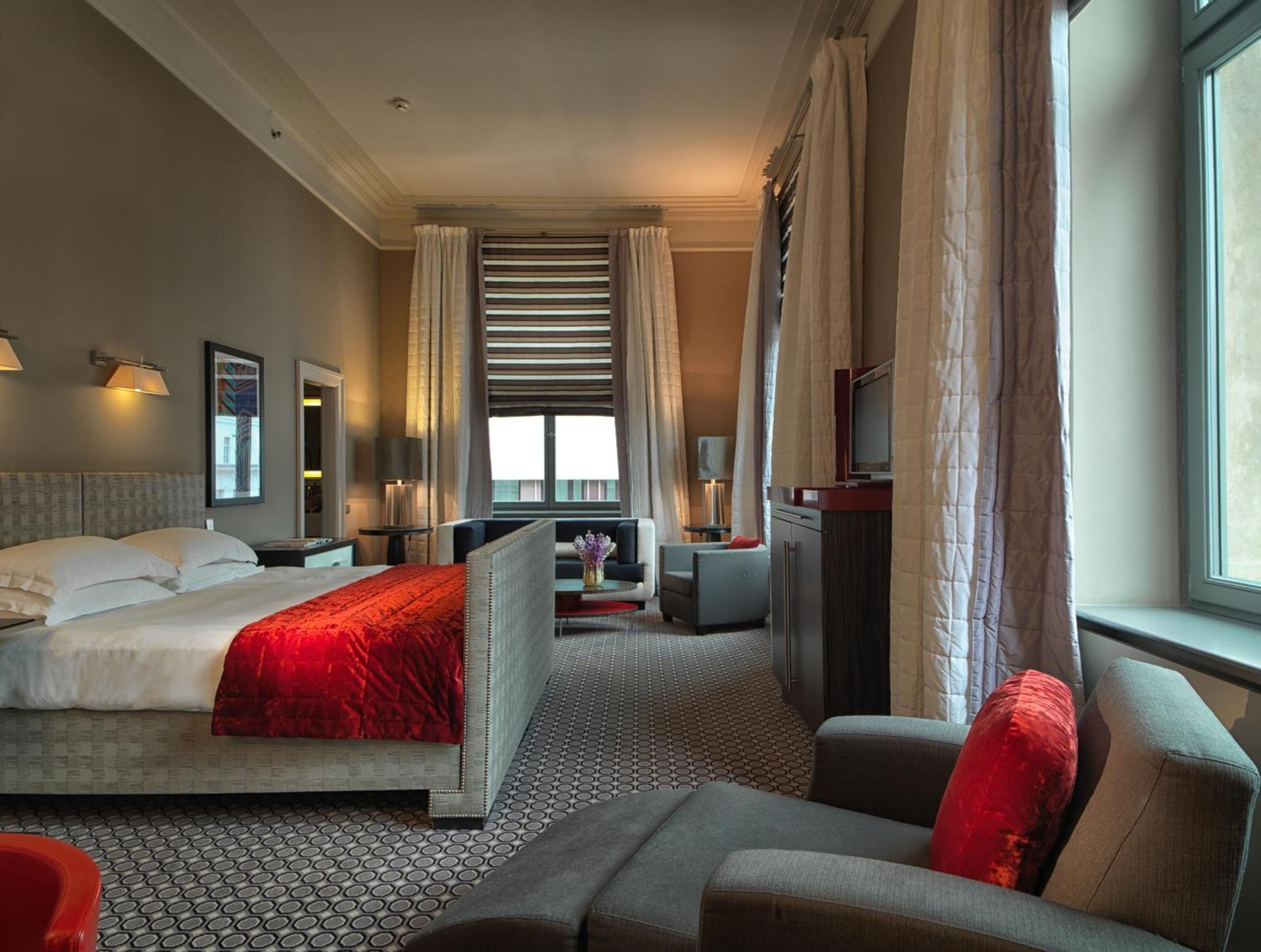 Hotel Rocco De Rome 5*